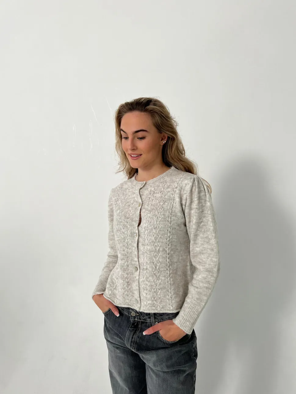 Cilla strikket cardigan - Lysegrå