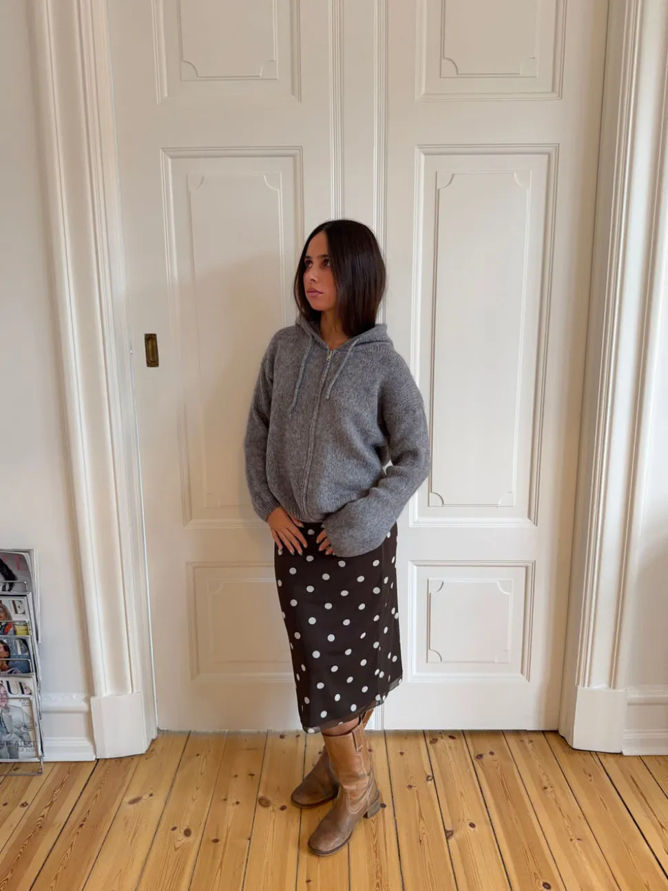 Gregina hoodie med zip i strik - Grå