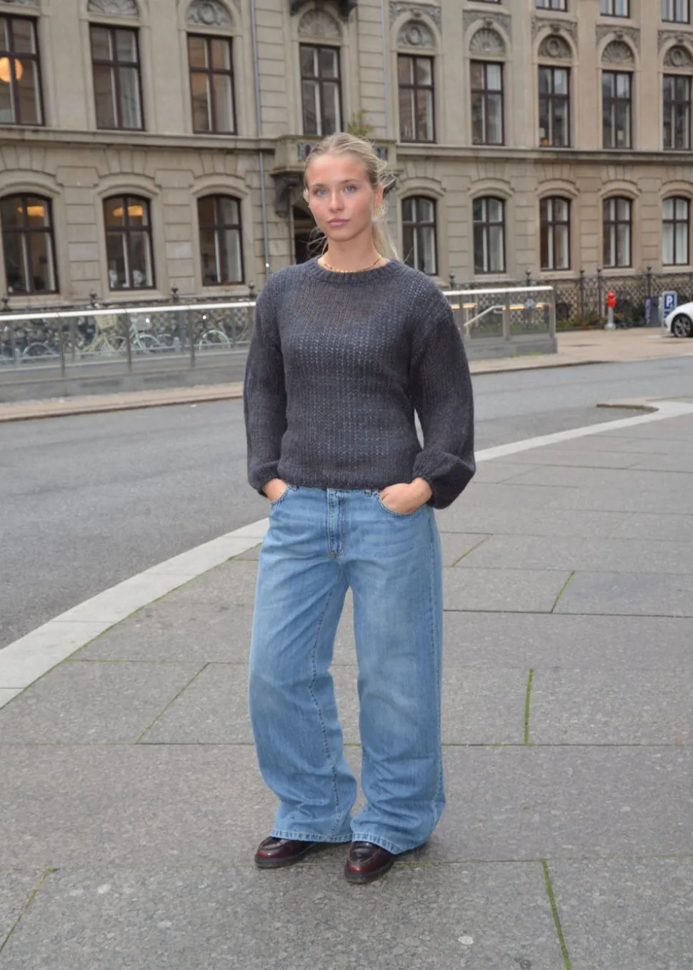 Ina striktrøje - Mørk grå