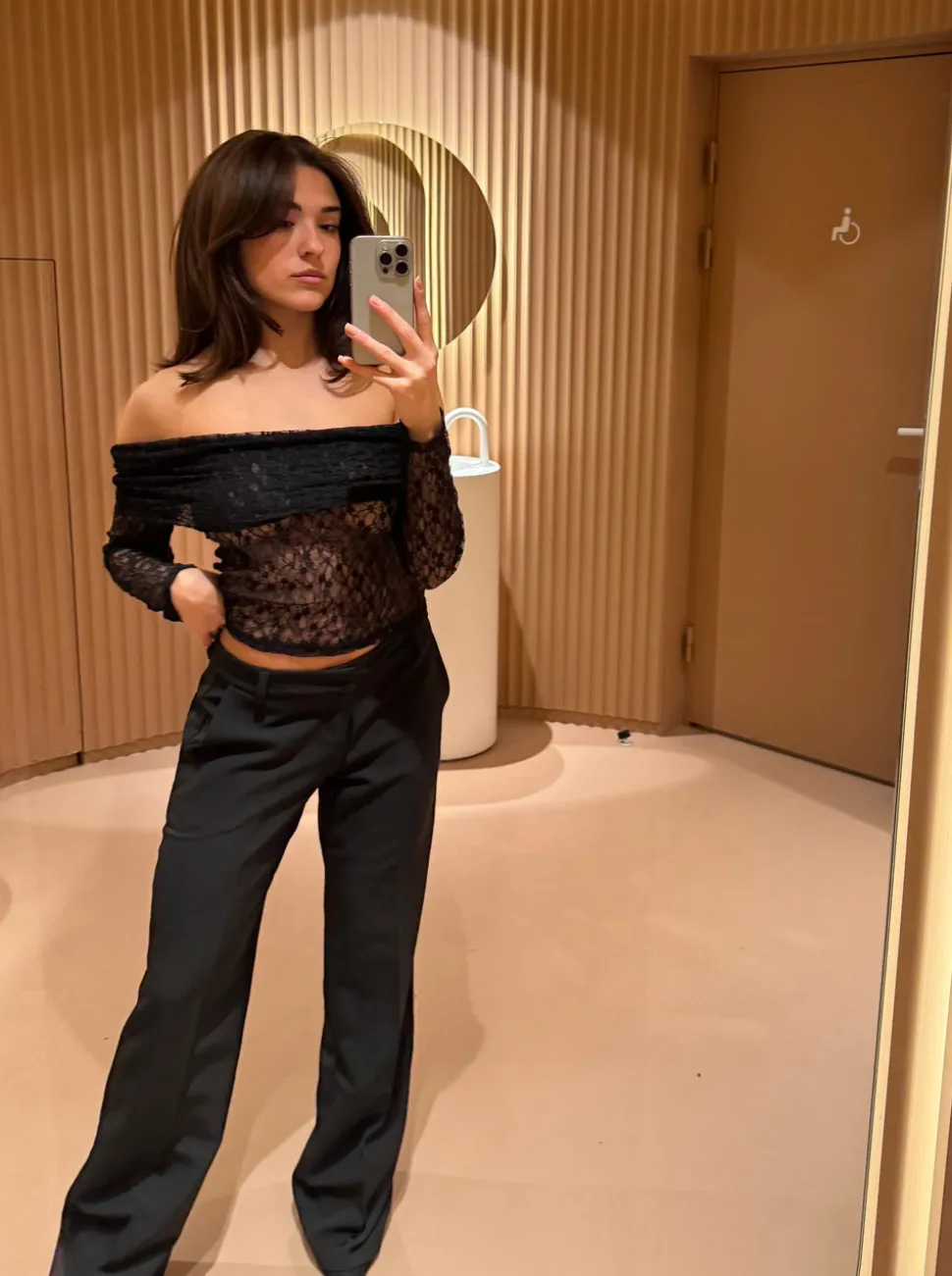 Jennie blonde off shoulder bluse - Sort
