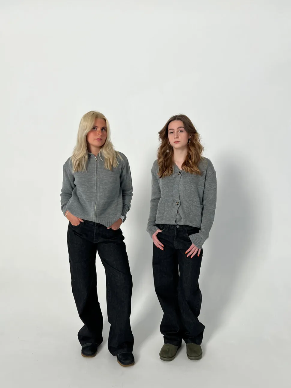 Nuna lavtaljede jeans - Sort