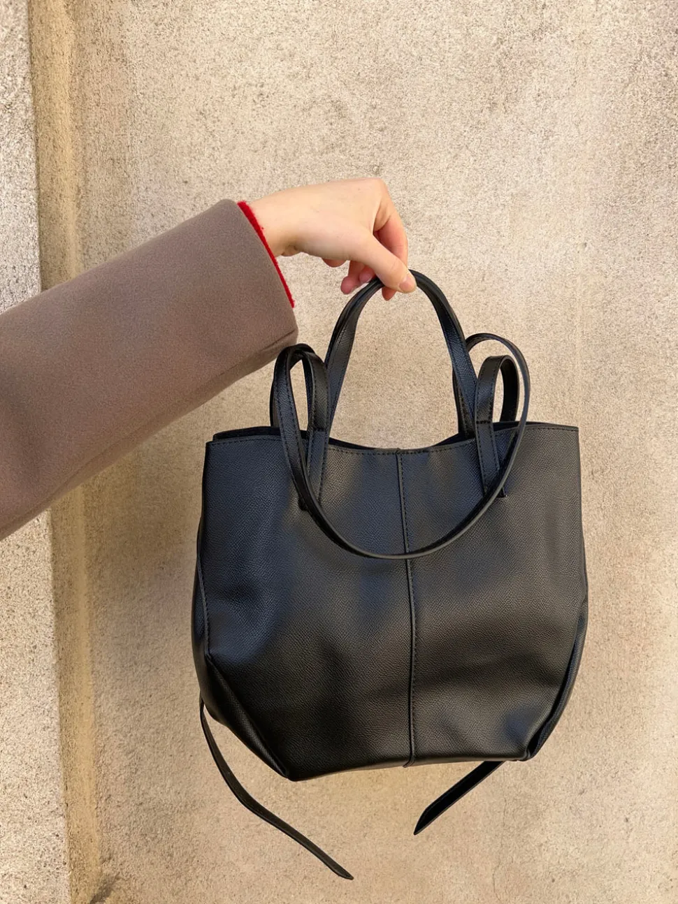 Santiago mini skuldertaske - Sort